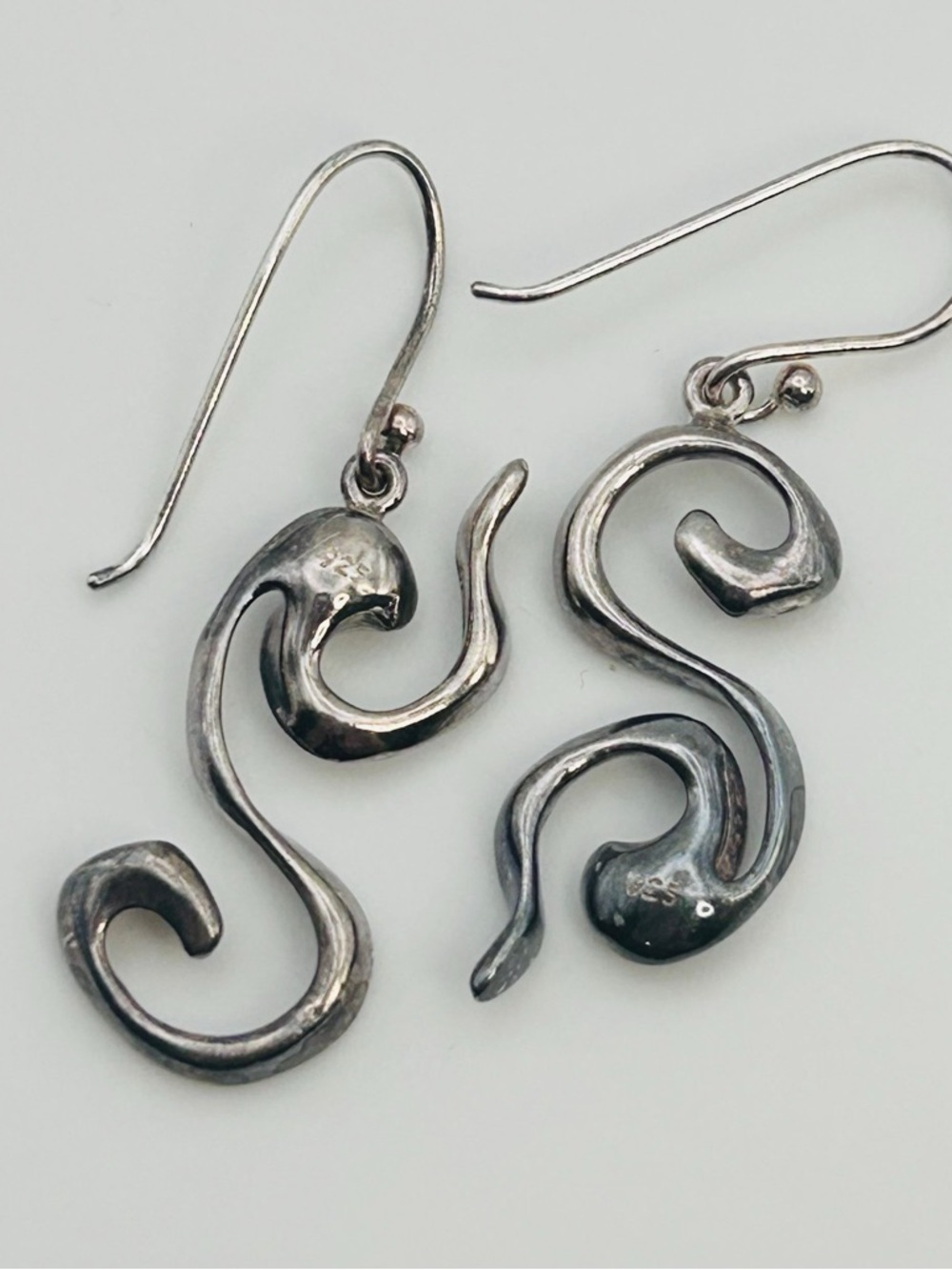 925 Sterling Silver Modern Swirl Dangle Earrings~Artisan made, 4.87g - Picture 9 of 9
